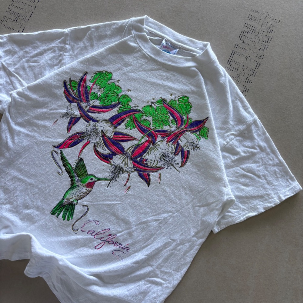 Vintage 90s Summit California Hummingbird T-shirt‎